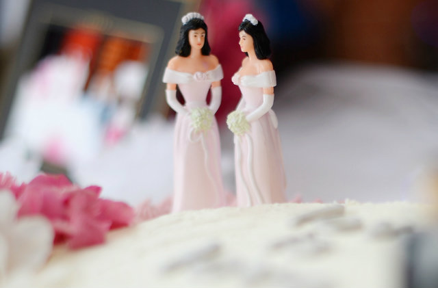 Baker Can Refuse To Make Cakes For Same Sex Weddings Judge Says Law