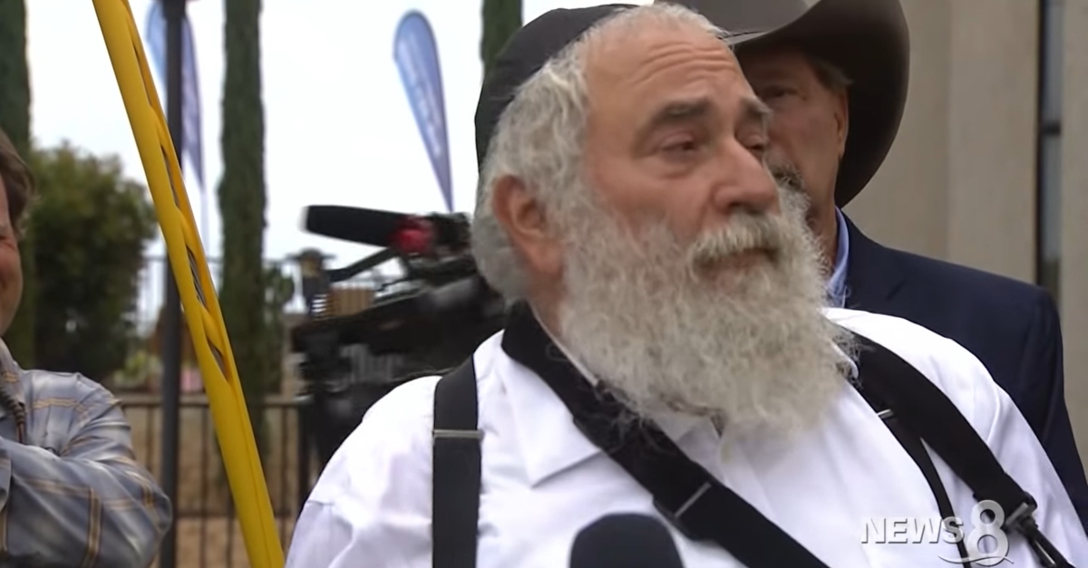 Rabbi Yisroel Goldstein speaking after the Chabad shooting in 2019.