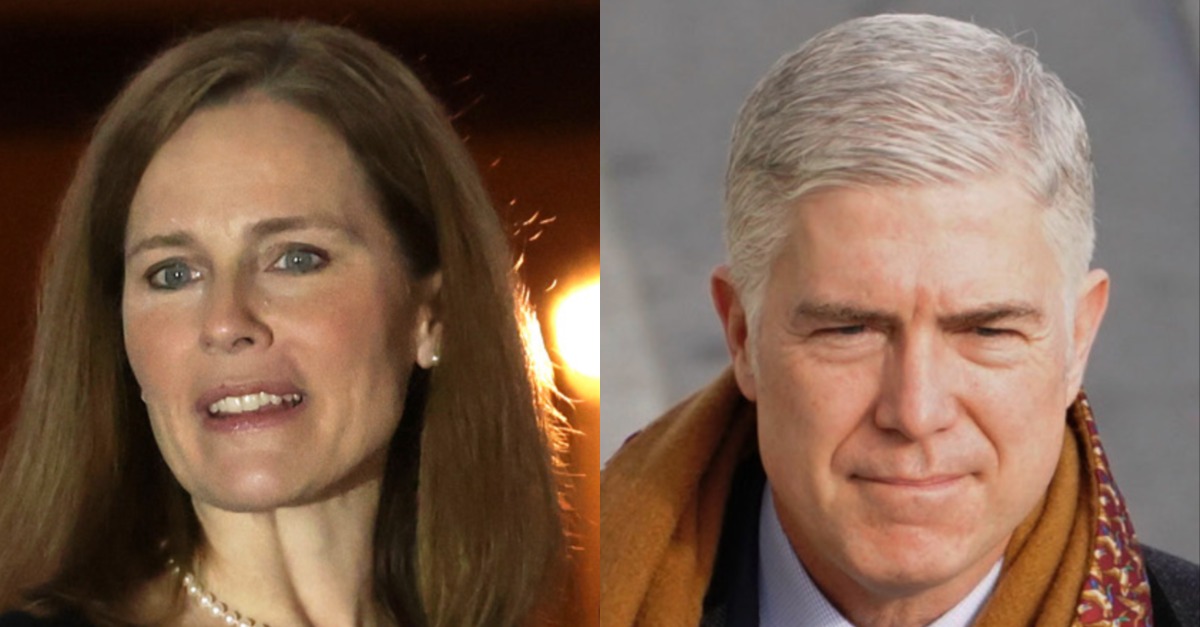 Supreme Court Justices Amy Coney Barrett (L) and Neil Gorsuch (R)