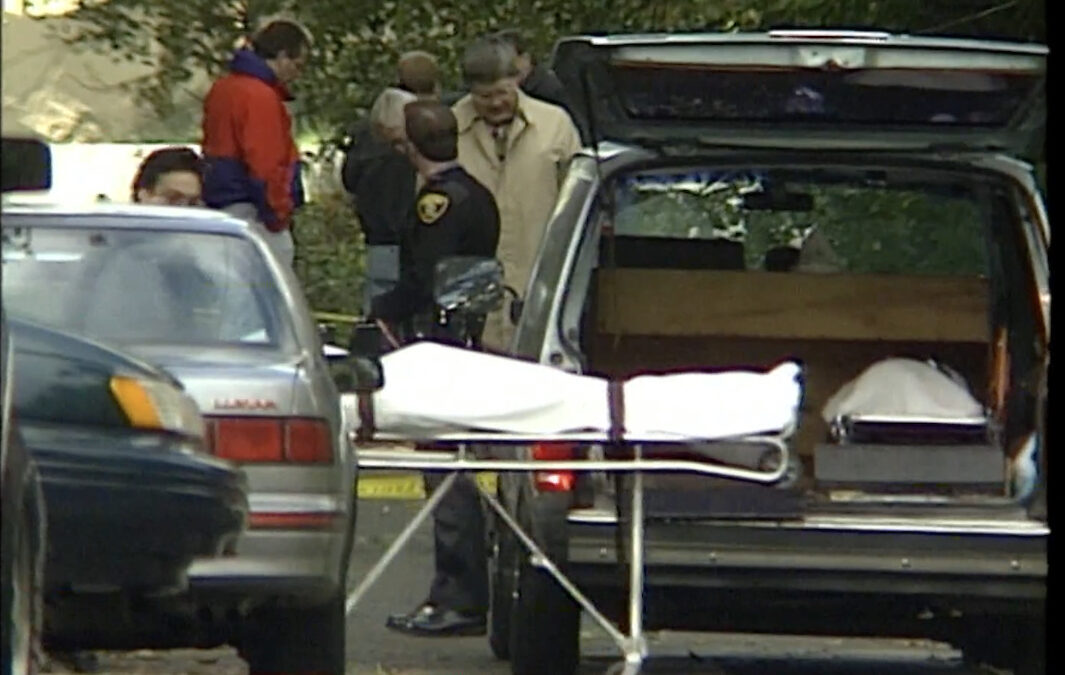 Investigators on scene of 1994 murder of Stacy Falcon-Dewey and Jacob Dewey