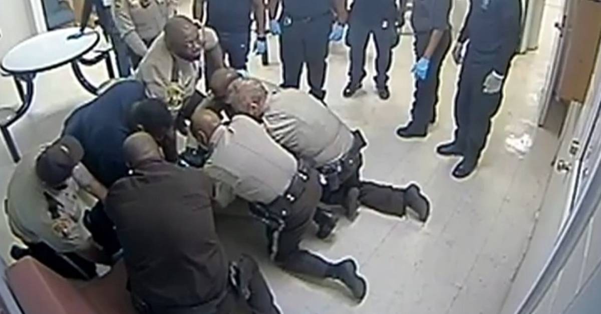 Video shows deputies and hospital staff pinning down a man at a Virginia hospital. The man later died and seven deputies and three hospital staff members face second-degree murder charges in the March 6, 2023 death. (Screenshot from CBS Richmond, Va. affiliate WTVR CBS 6)