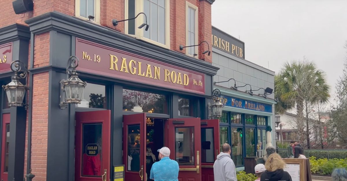 Raglan Road Irish Pub and Restaurant (YouTube:The Altem Life screenshot)