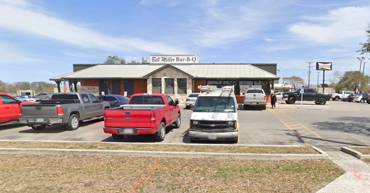 The Bill Miller Bar-B-Q restaurant where Genesis Monita claims she suffered second-degree burns from over-heated barbecue sauce (Google Maps).