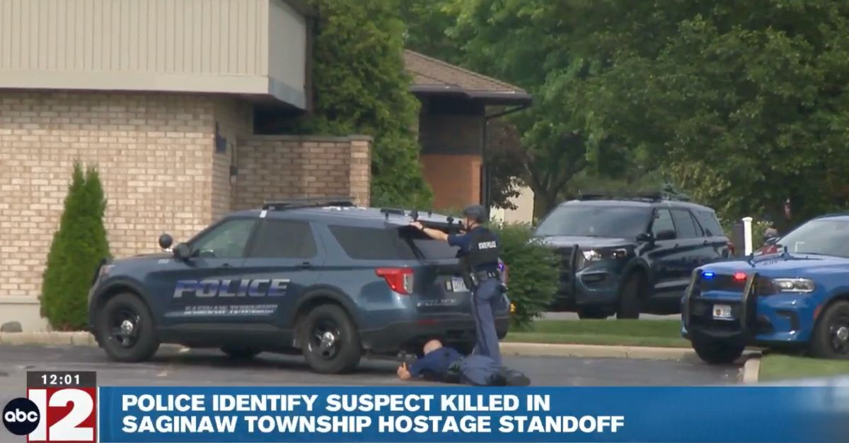 Saginaw Township bank hostage situation