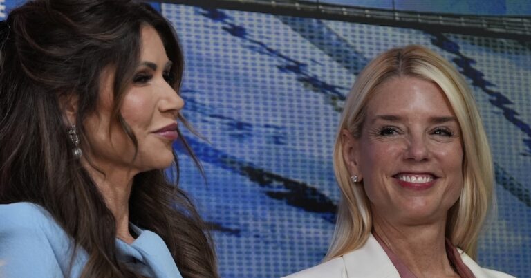 Kristi Noem, Pam Bondi