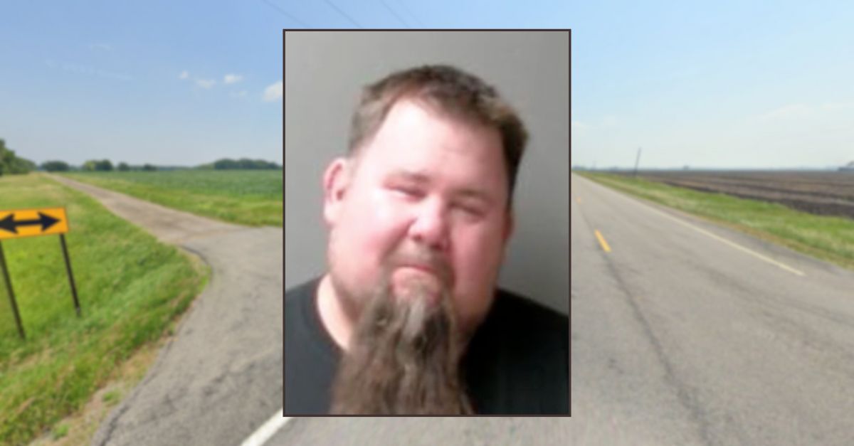 Background: Sibley County Road 17 and 310th Street, Sibley County, Minn. (Google Maps). Inset: Jeremy Micheal Davidson (Sibley County Jail via KEYC).