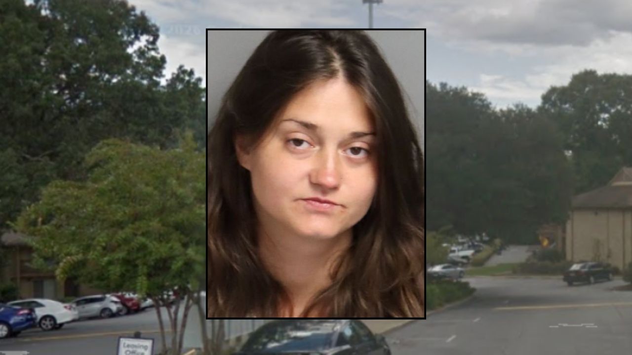 Inset: Anastasia Tsefia Sudarsana (Hoover Police Dept.). Background: The area in Alabama where Sudarsana allegedly killed a 70-year-old woman (Google Maps).